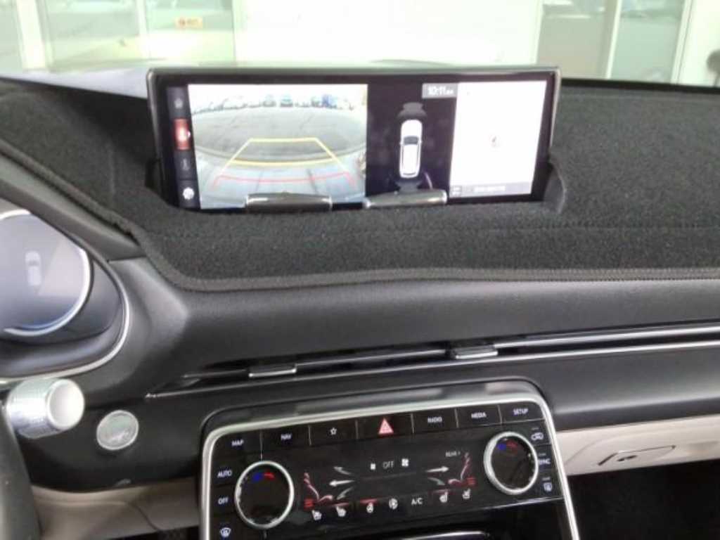 Genesis GV80 - Vista 7