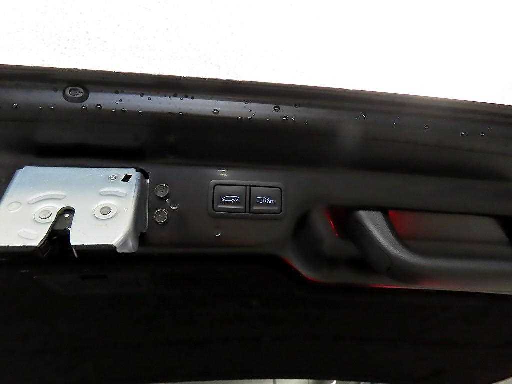 HYUNDAI Staria 2025 Negro - Importación desde Corea - HF Imports Iquique - Foto 17