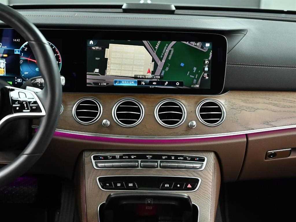 Mercedes Benz E class 2021 Gris - Importación desde Corea - HF Imports Iquique - Foto 14