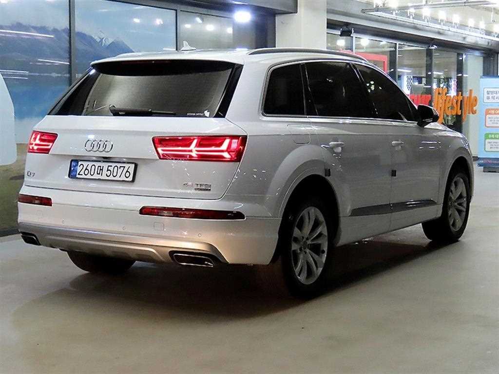 Audi Q7 - Vista 4