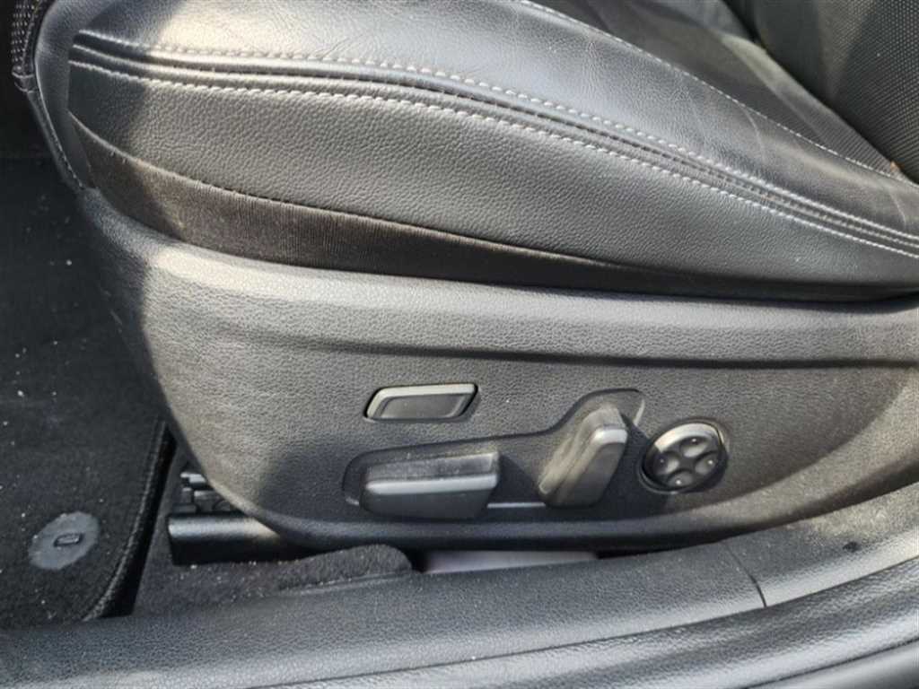 HYUNDAI Grandeur - Vista 12