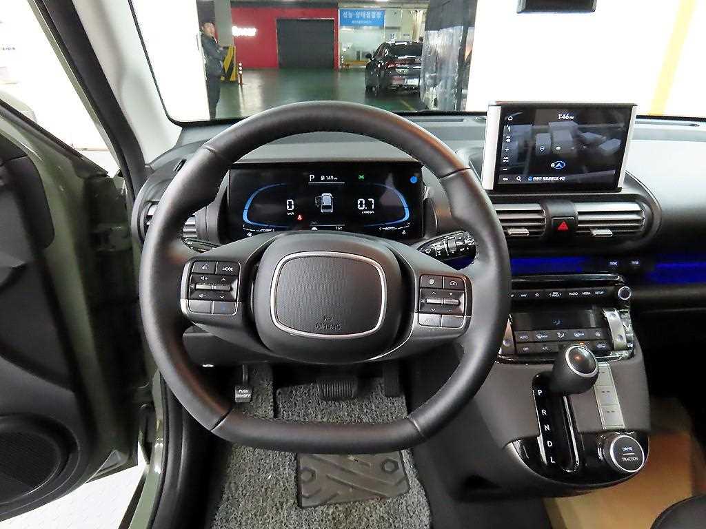 HYUNDAI Casper - Vista 9