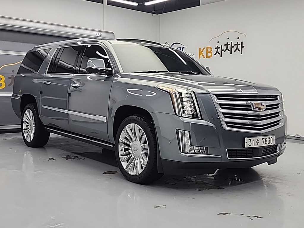 Cadillac Escalade - Vista 4