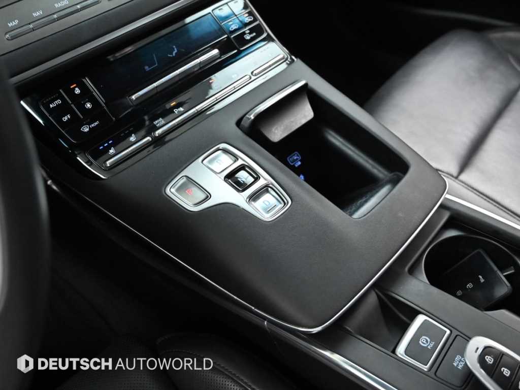 HYUNDAI Grandeur - Vista 9