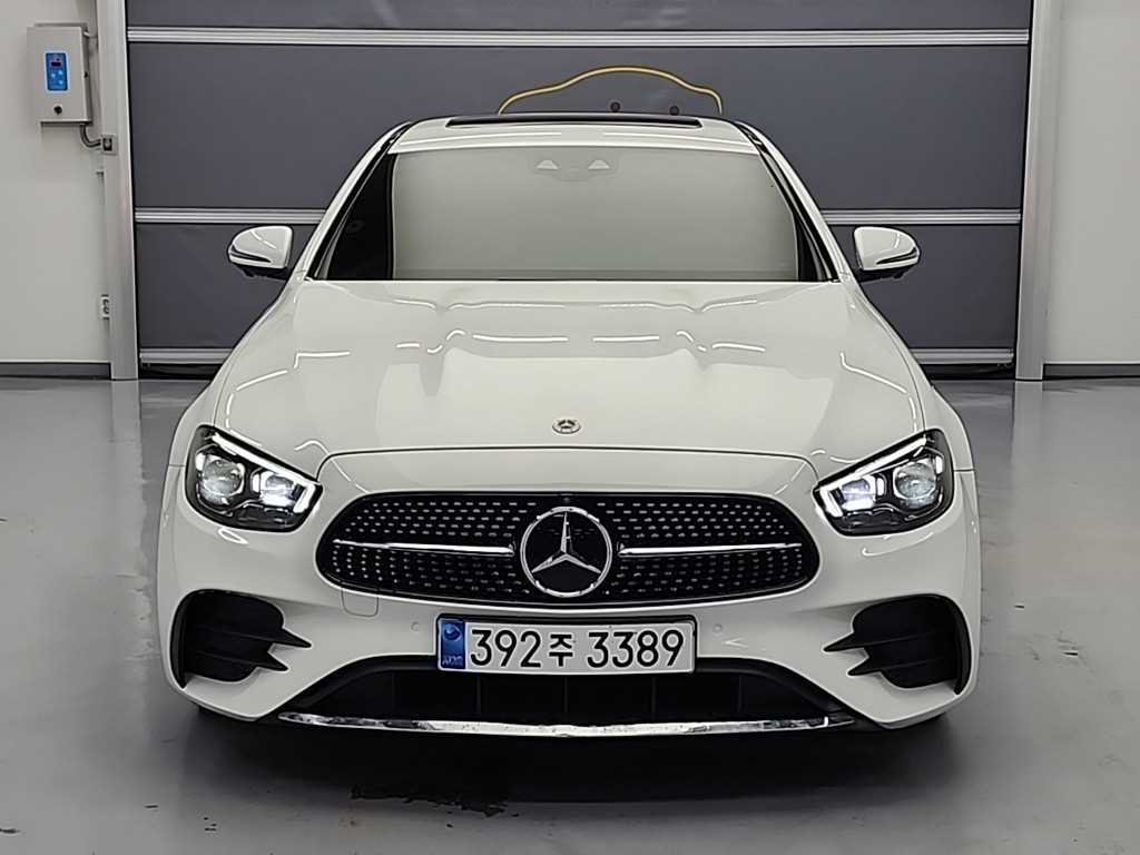 Mercedes Benz E class - Vista 2