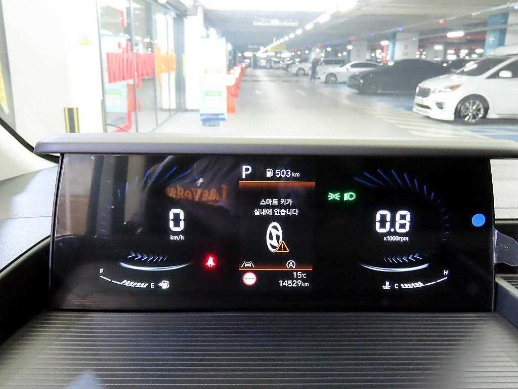 HYUNDAI Staria - Vista 9