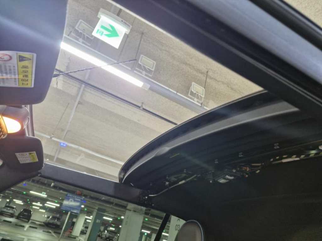 Mini Cooper Convertible - Vista 12