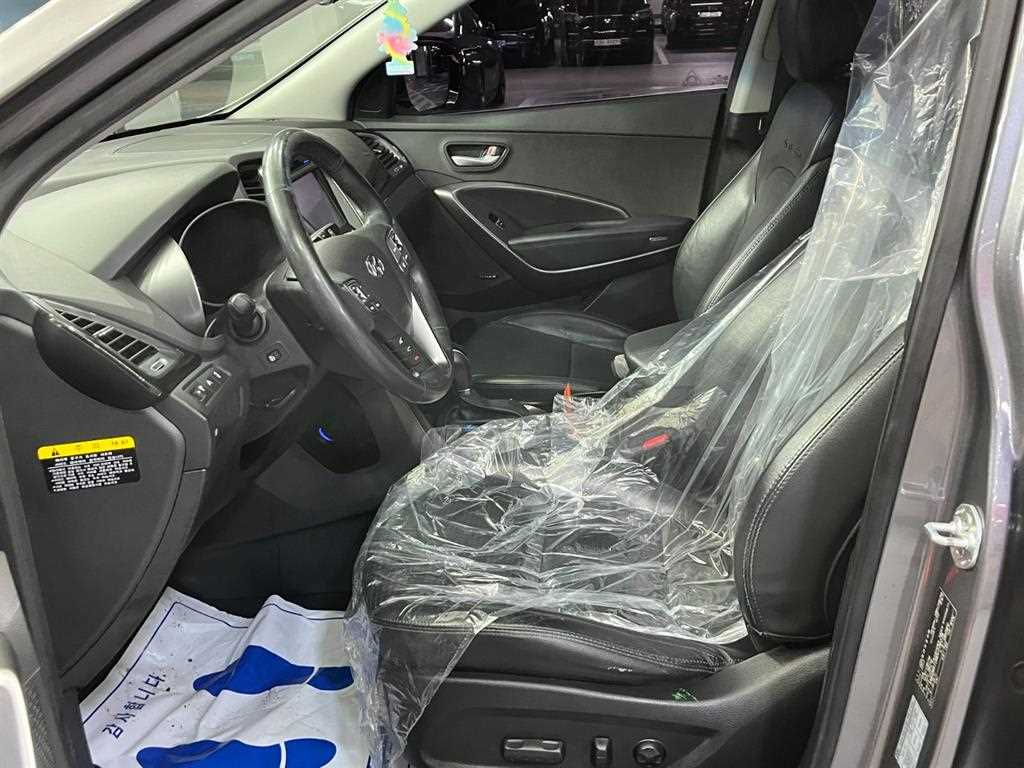 HYUNDAI Santa Fe - Vista 11