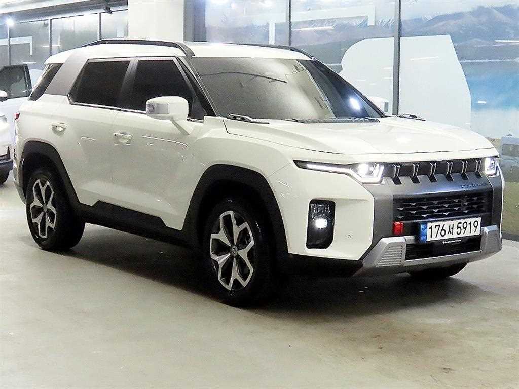 Ssangyong Torres 2023 Blanco - Importación desde Corea - HF Imports Iquique - Foto 1