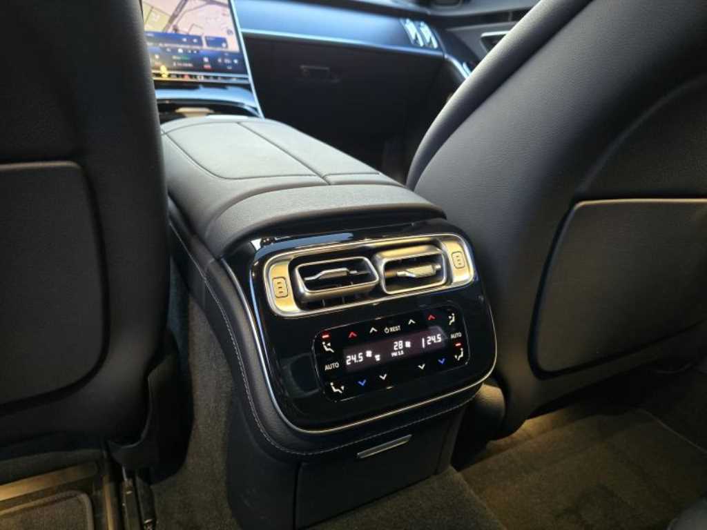 Mercedes Benz S Class - Vista 8