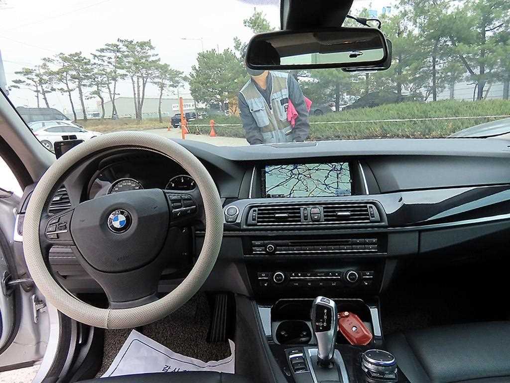 BMW 5 Series - Vista 7