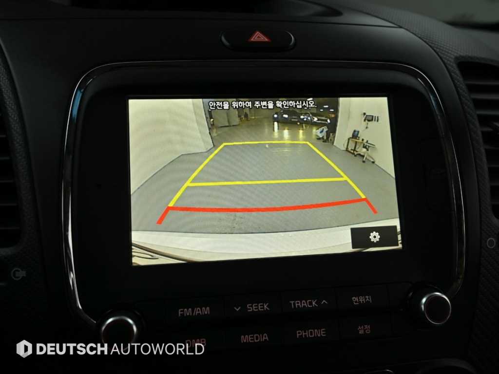 KIA K3 2018 Blanco - Importación desde Corea - HF Imports Iquique - Foto 15