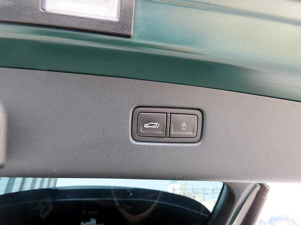 Genesis GV70 2022 Verde - Importación desde Corea - HF Imports Iquique - Foto 15