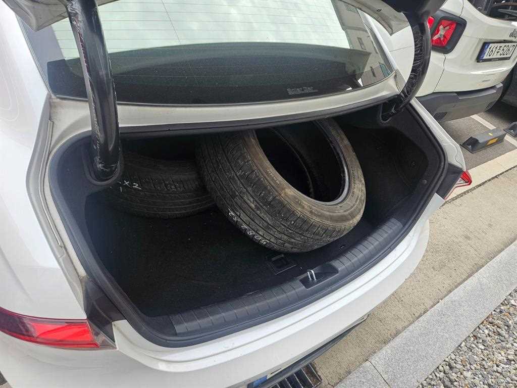 HYUNDAI Grandeur 2021 Blanco - Importación desde Corea - HF Imports Iquique - Foto 15