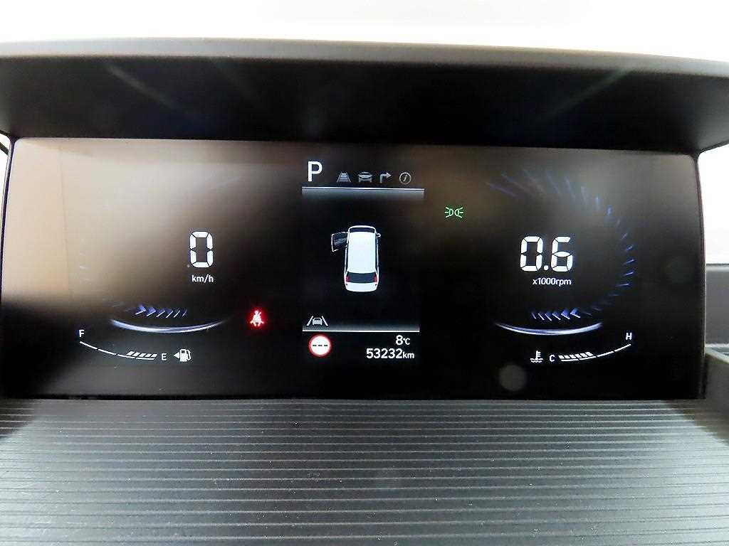 HYUNDAI Staria - Vista 8