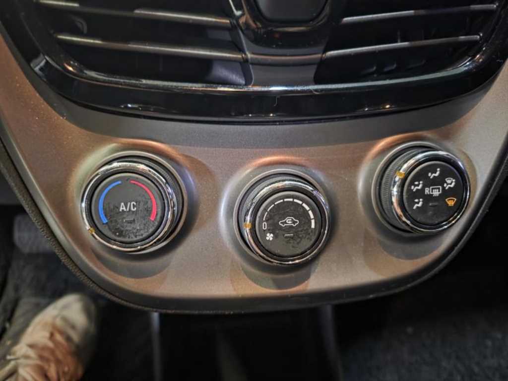 Chevrolet Spark 2020 Blanco - Importación desde Corea - HF Imports Iquique - Foto 16