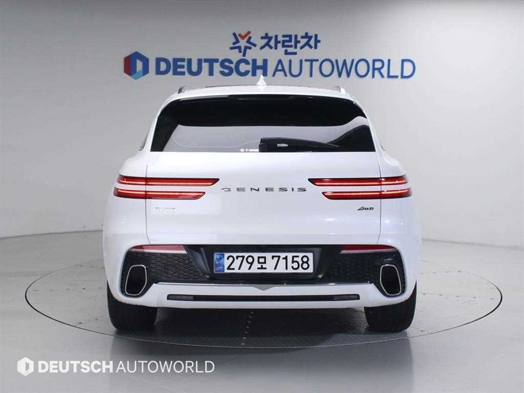 Genesis GV70 - Vista 4