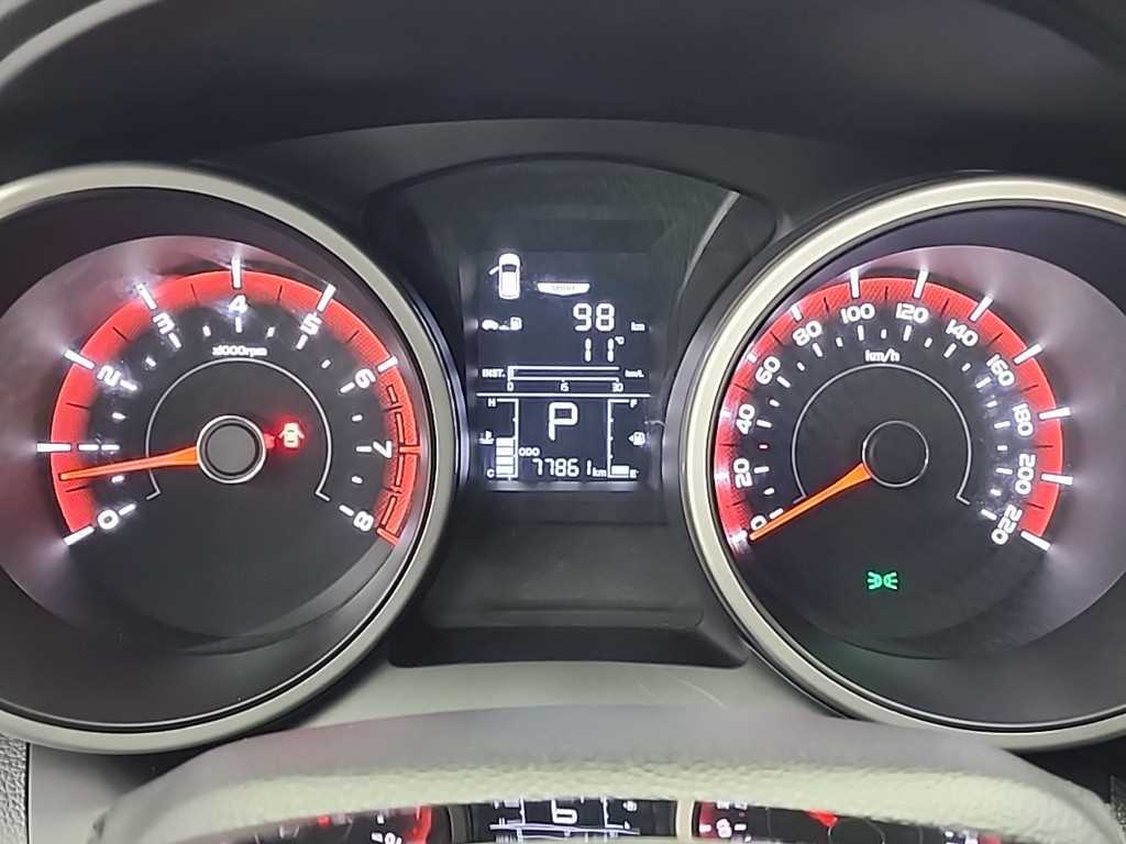 Ssangyong Tivoli - Vista 6