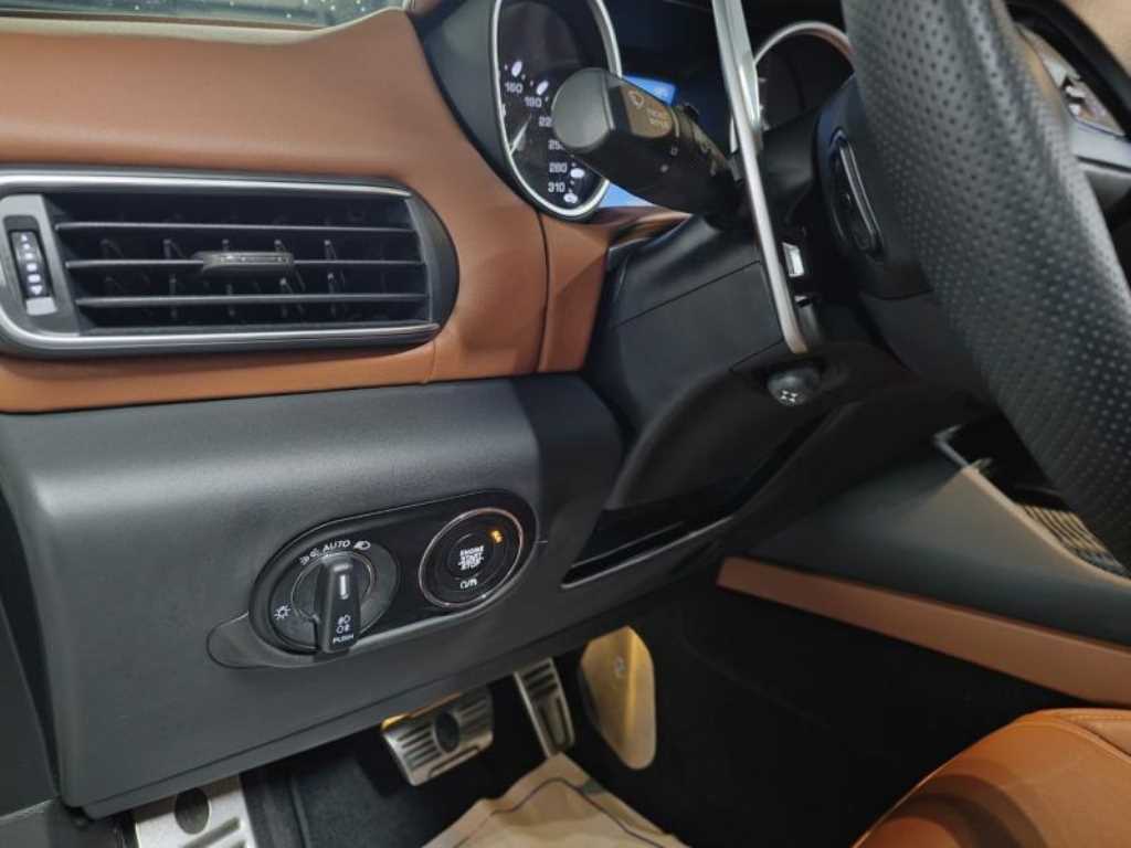 Maserati Levante - Vista 11