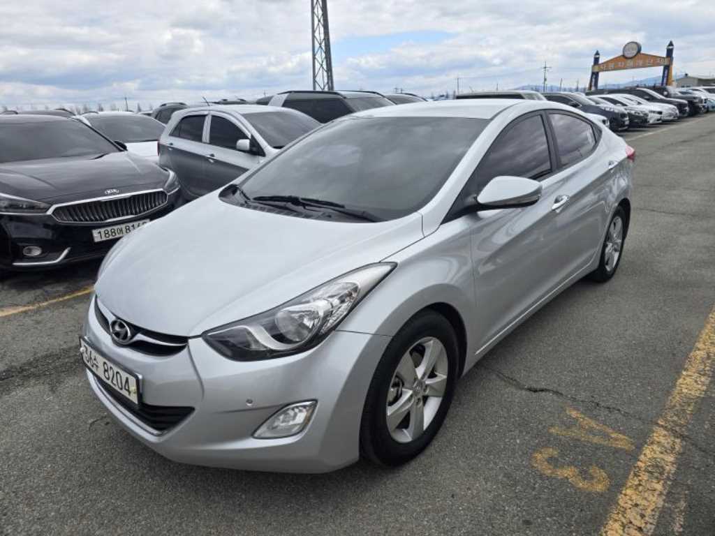 HYUNDAI Avante 2013 Plateado - Importación desde Corea - HF Imports Iquique - Foto 1