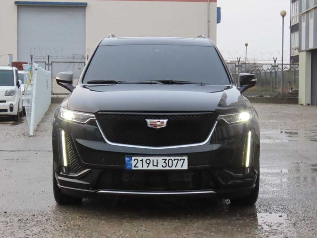 Cadillac XT6