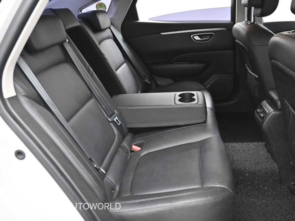 SAMSUNG SM6 - Vista 12