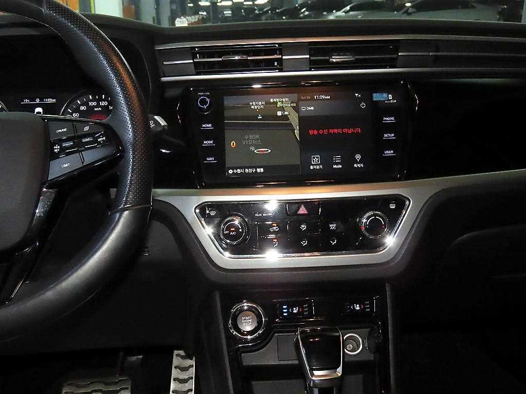 Ssangyong Korando - Vista 11