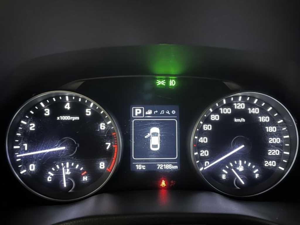 HYUNDAI Avante 2018 - Importación desde Corea - HF Imports Iquique - Foto 15