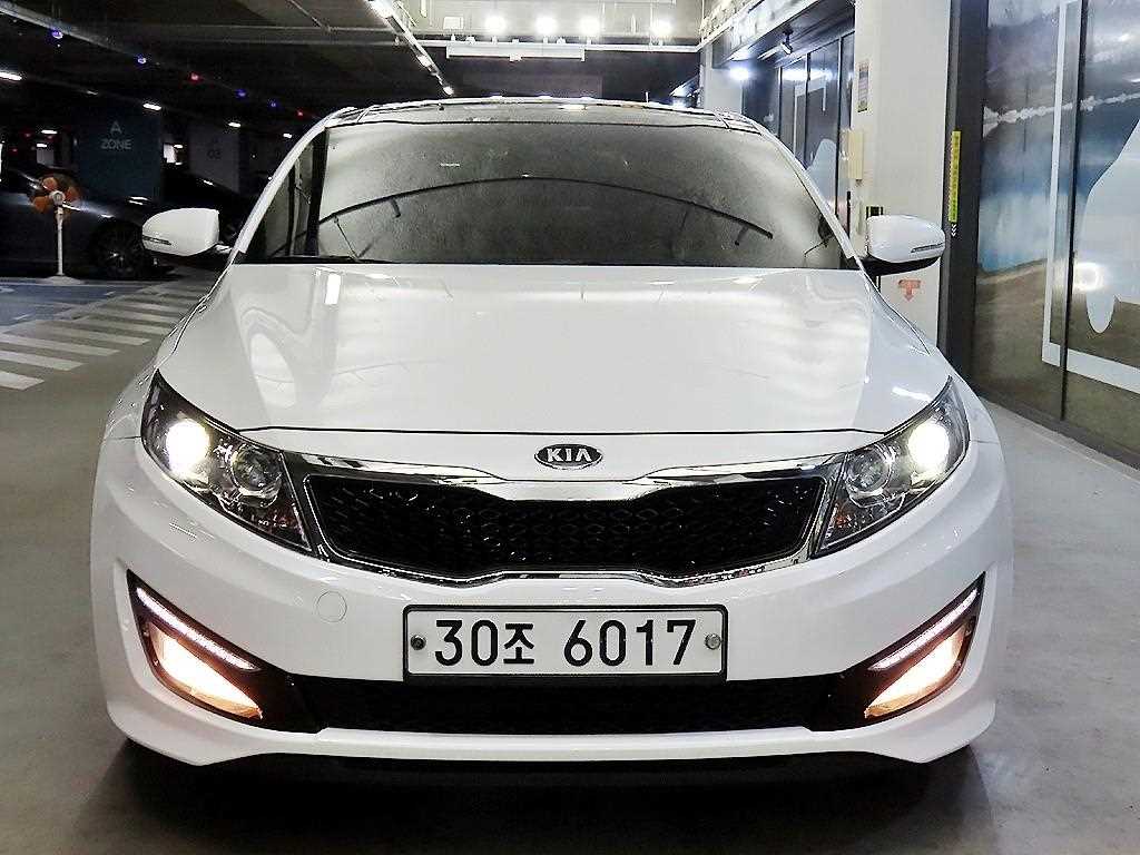 KIA K5 - Vista 2