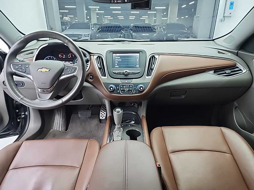 Chevrolet Malibu - Vista 7