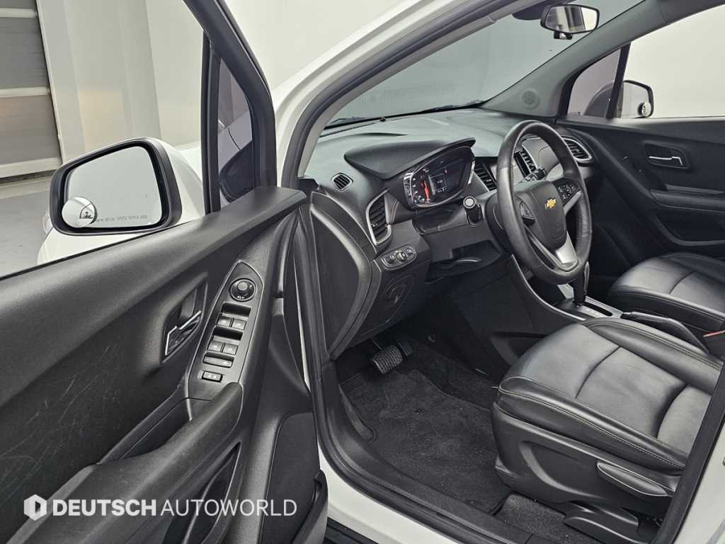 Chevrolet Trax - Vista 11