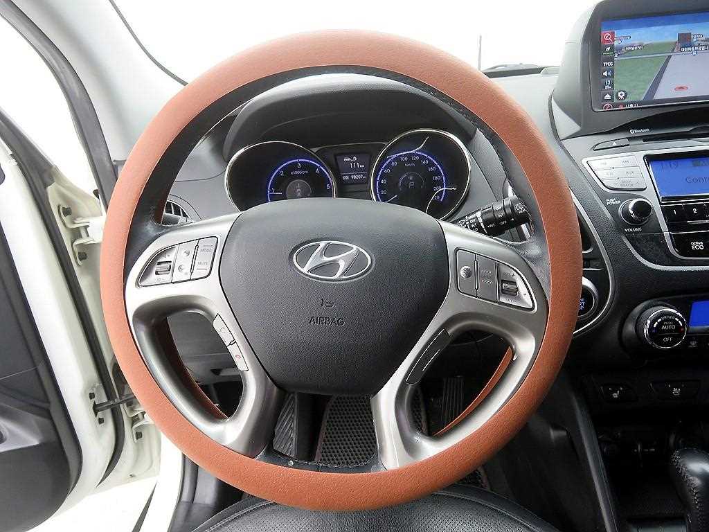 HYUNDAI Tucson - Vista 11