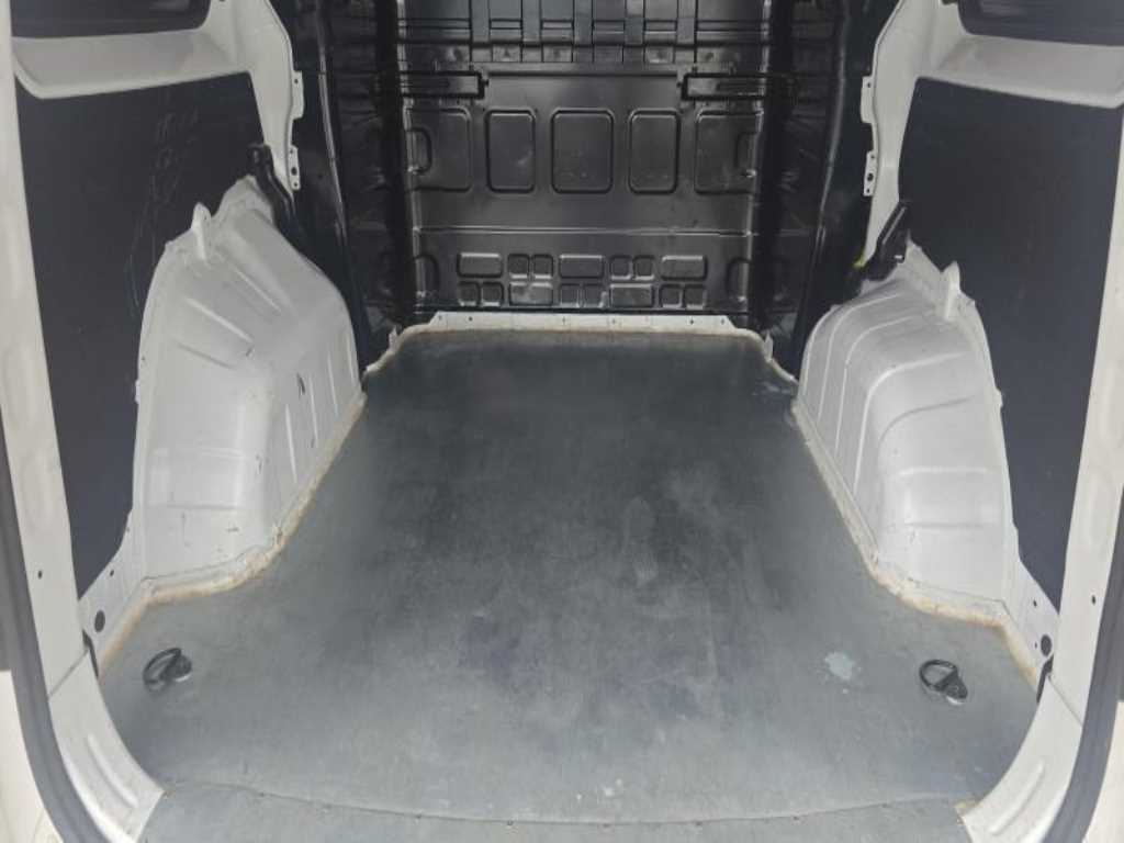 HYUNDAI Staria - Vista 8