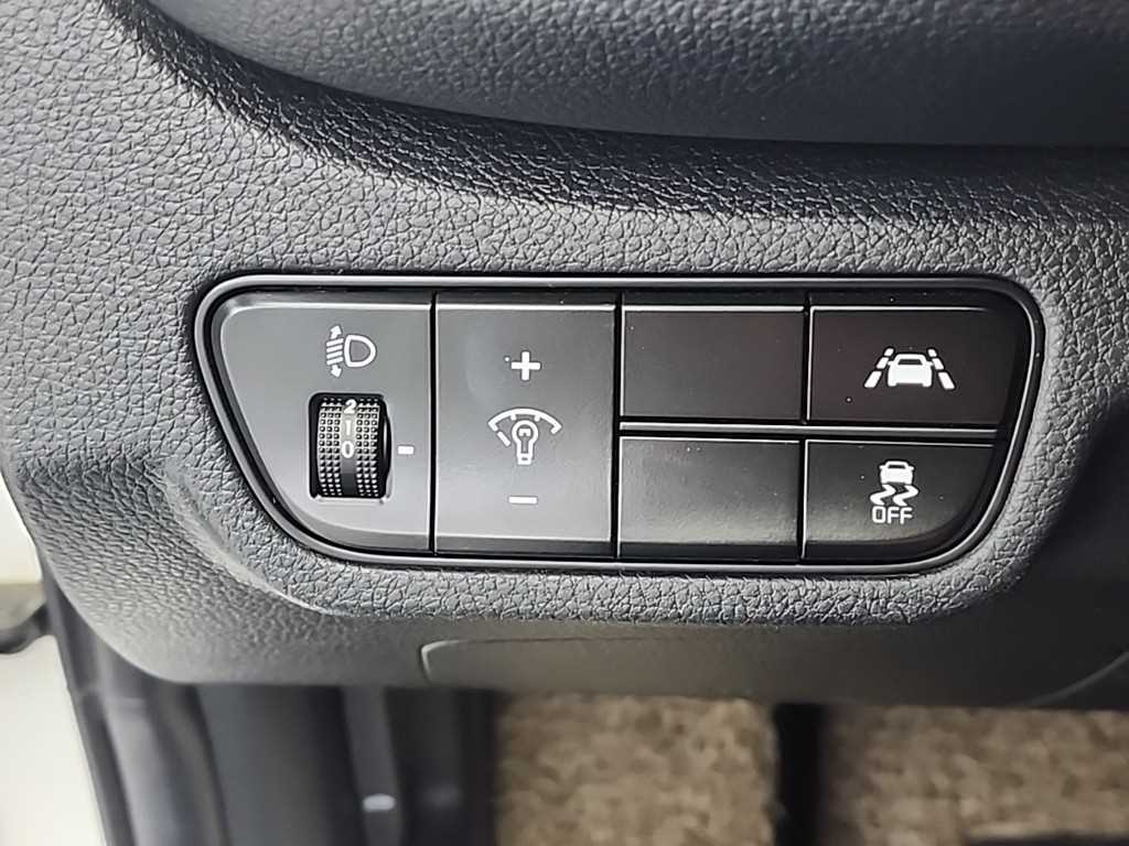 KIA Seltos 2022 Blanco - Importación desde Corea - HF Imports Iquique - Foto 16