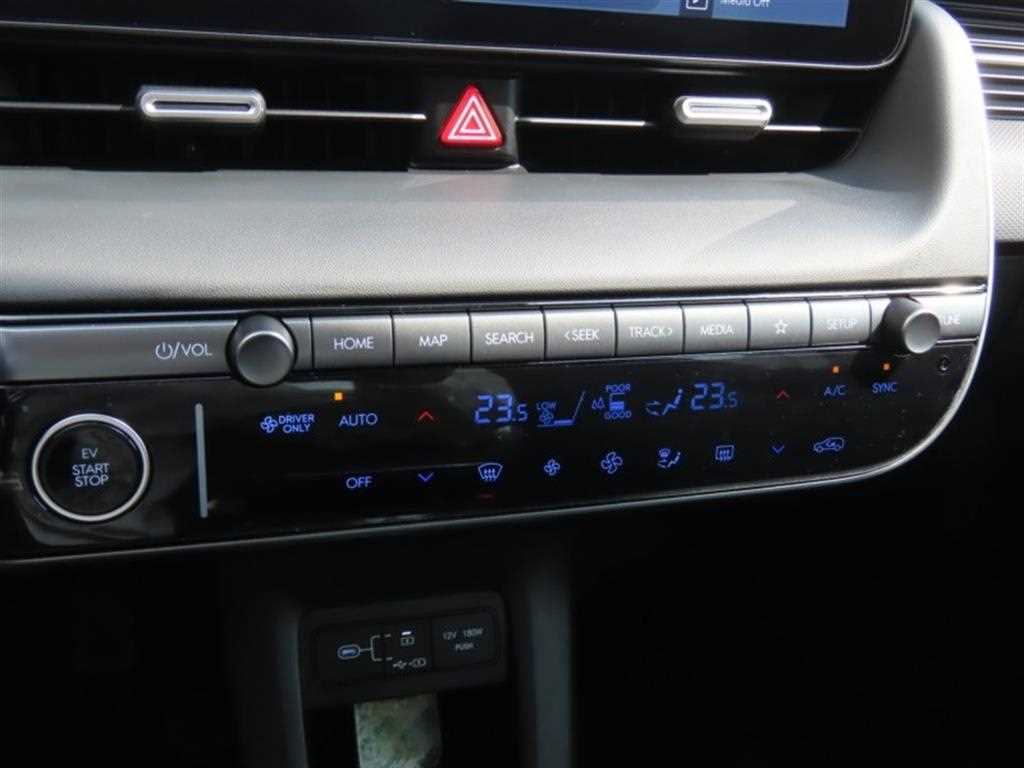 HYUNDAI Ioniq 5 - Vista 8