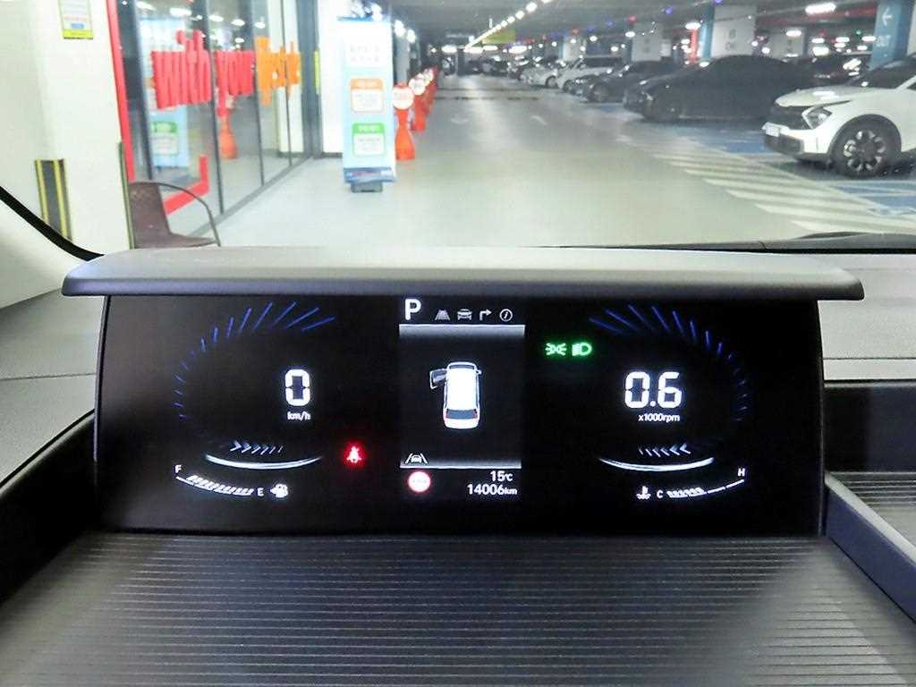 HYUNDAI Staria - Vista 9