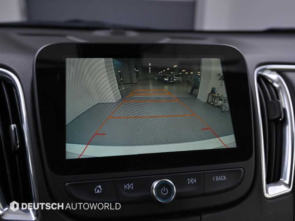 Chevrolet Malibu 2018 Blanco - Importación desde Corea - HF Imports Iquique - Foto 15