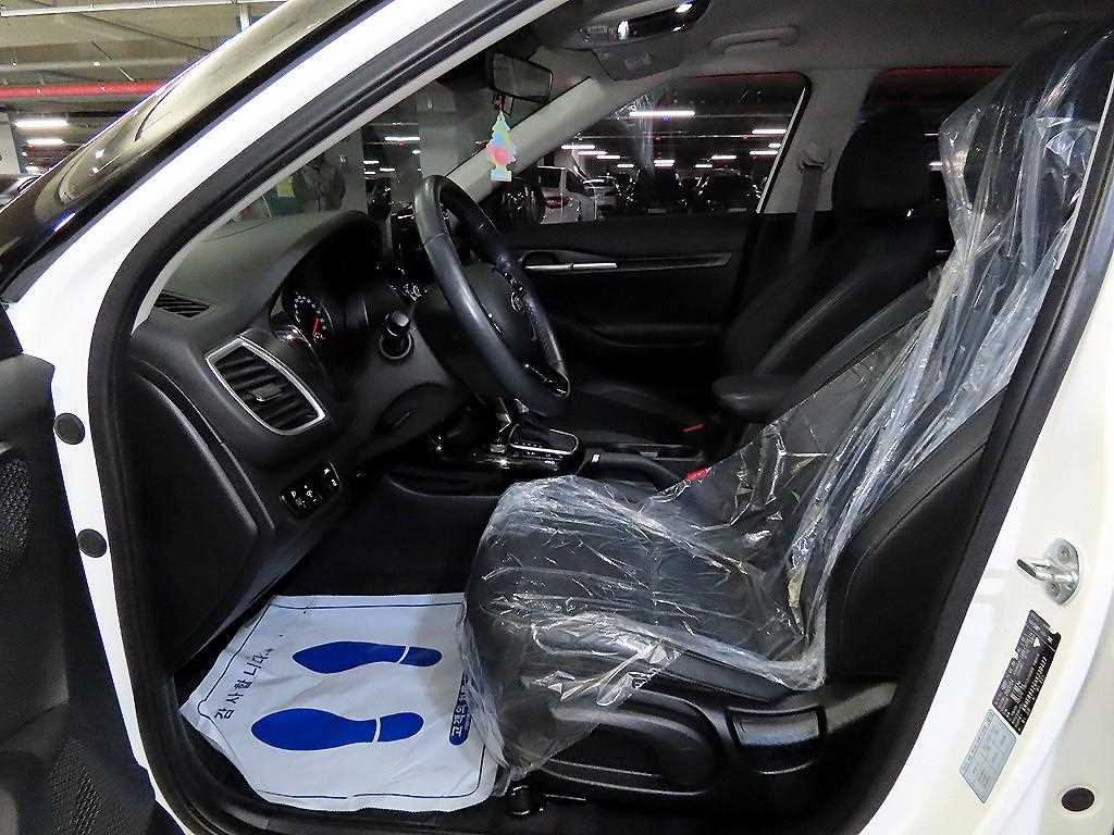 KIA Seltos - Vista 6