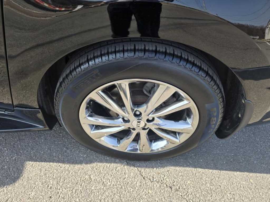 KIA Carnival - Vista 7