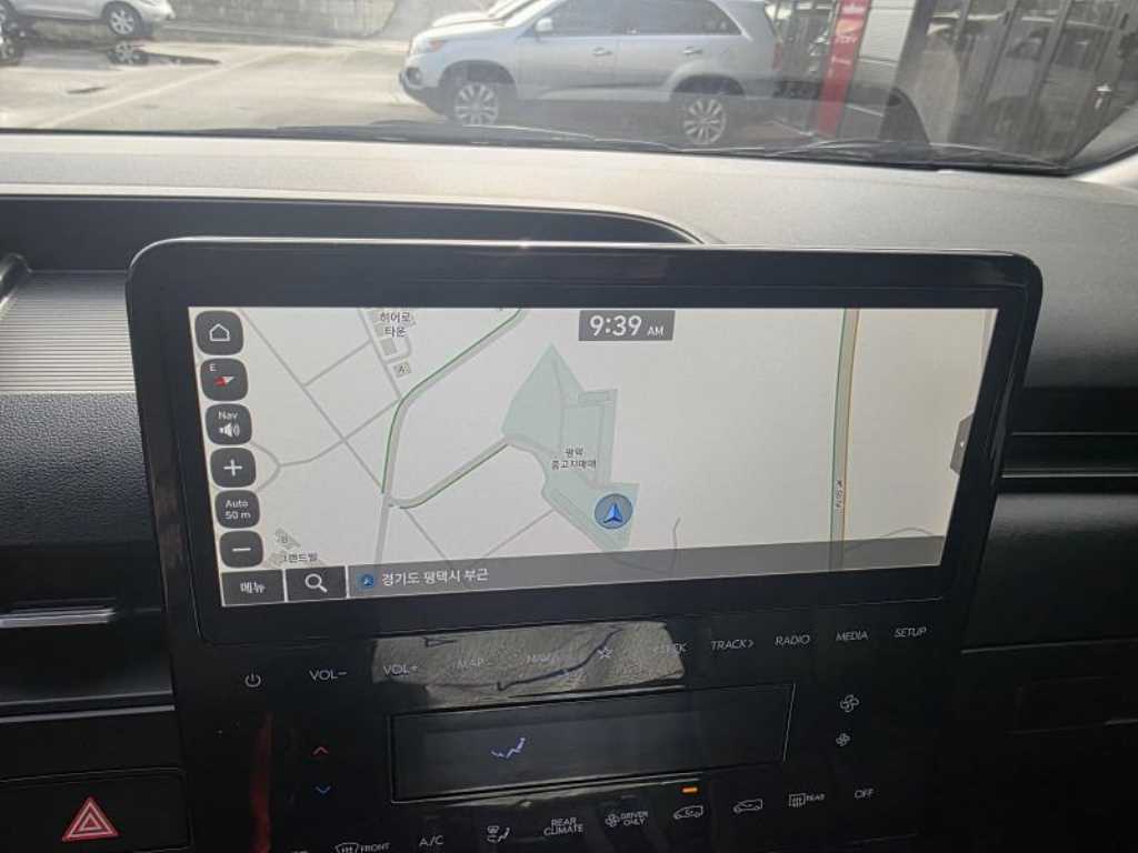 HYUNDAI Staria - Vista 12