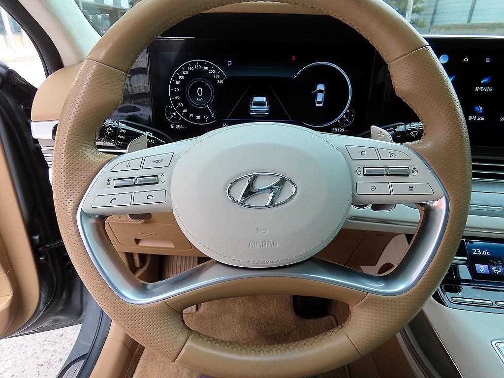 HYUNDAI Grandeur - Vista 8