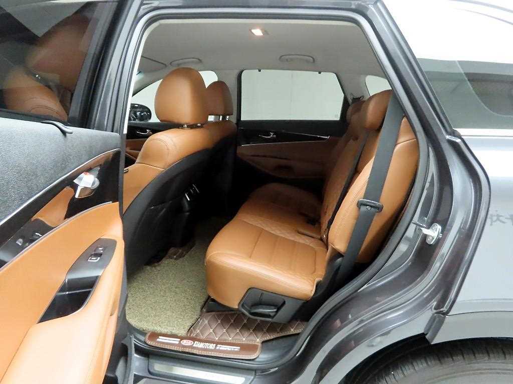 KIA Sorento 2020 Gris - Importación desde Corea - HF Imports Iquique - Foto 13