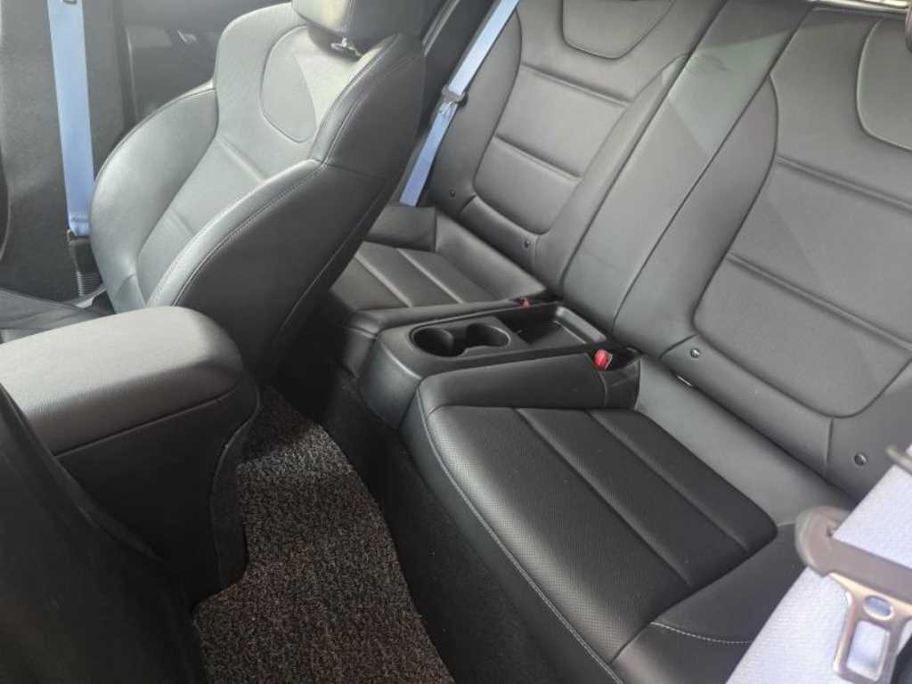 HYUNDAI Veloster - Vista 9