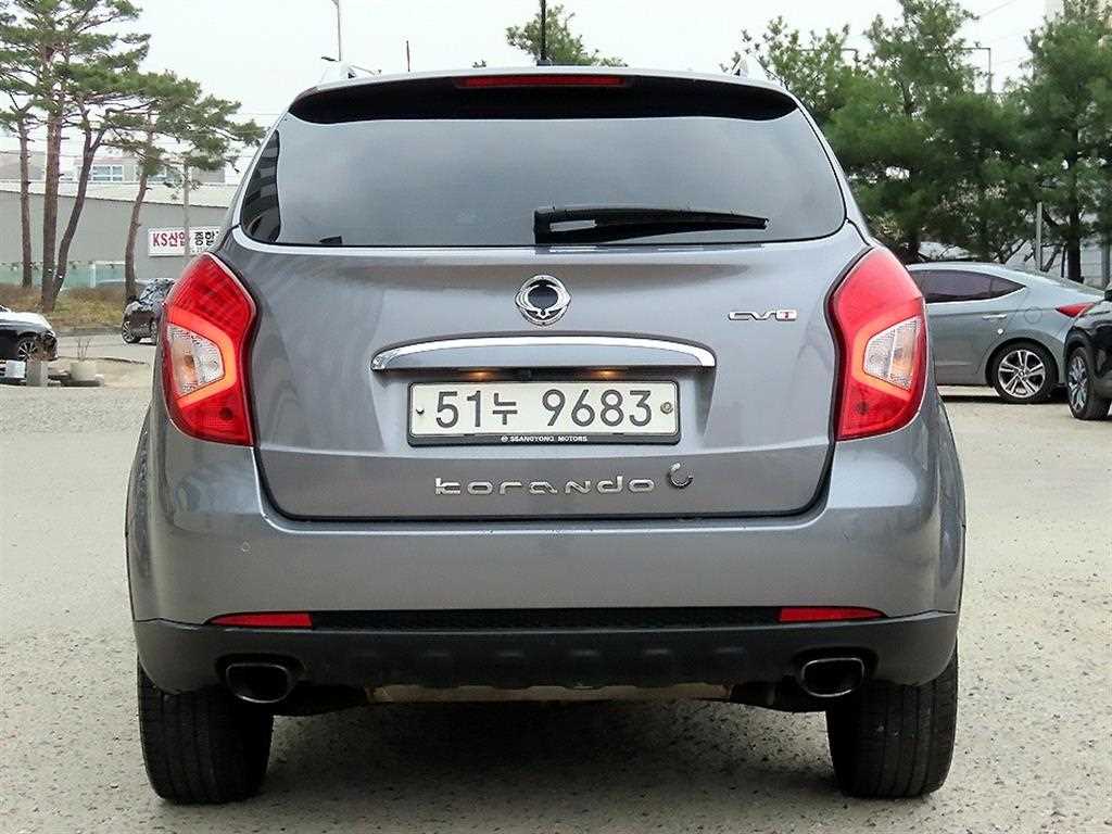Ssangyong Korando - Vista 4