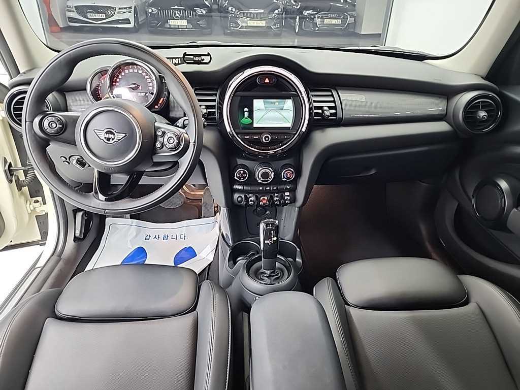 Mini Cooper - Vista 7