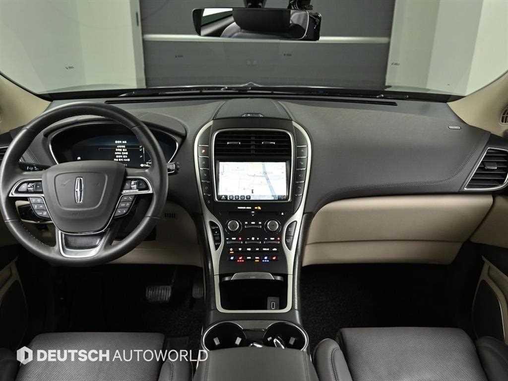 Lincoln Nautilus - Vista 7