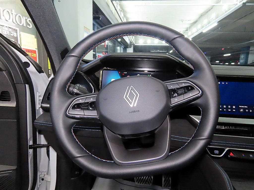 SAMSUNG Grand Koleos - Vista 8