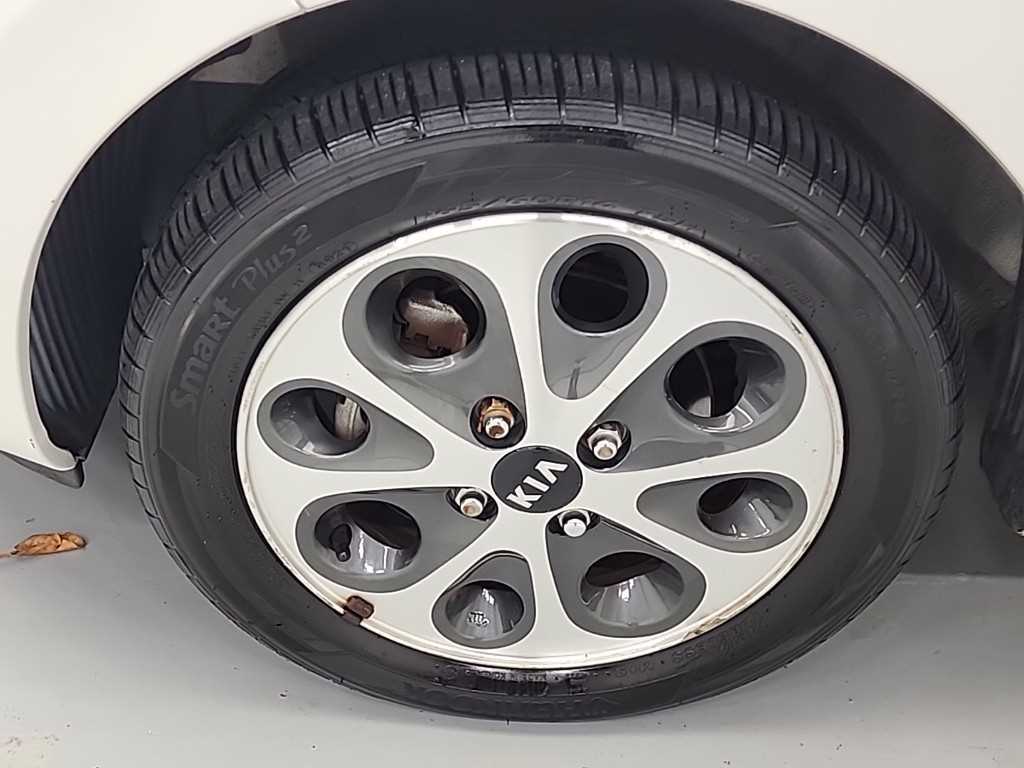 KIA Morning 2012 Blanco - Importación desde Corea - HF Imports Iquique - Foto 19