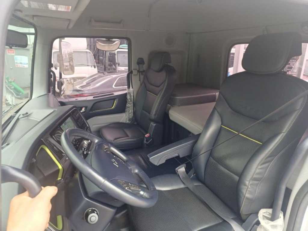 medium and large cargo Cargo - Vista 7