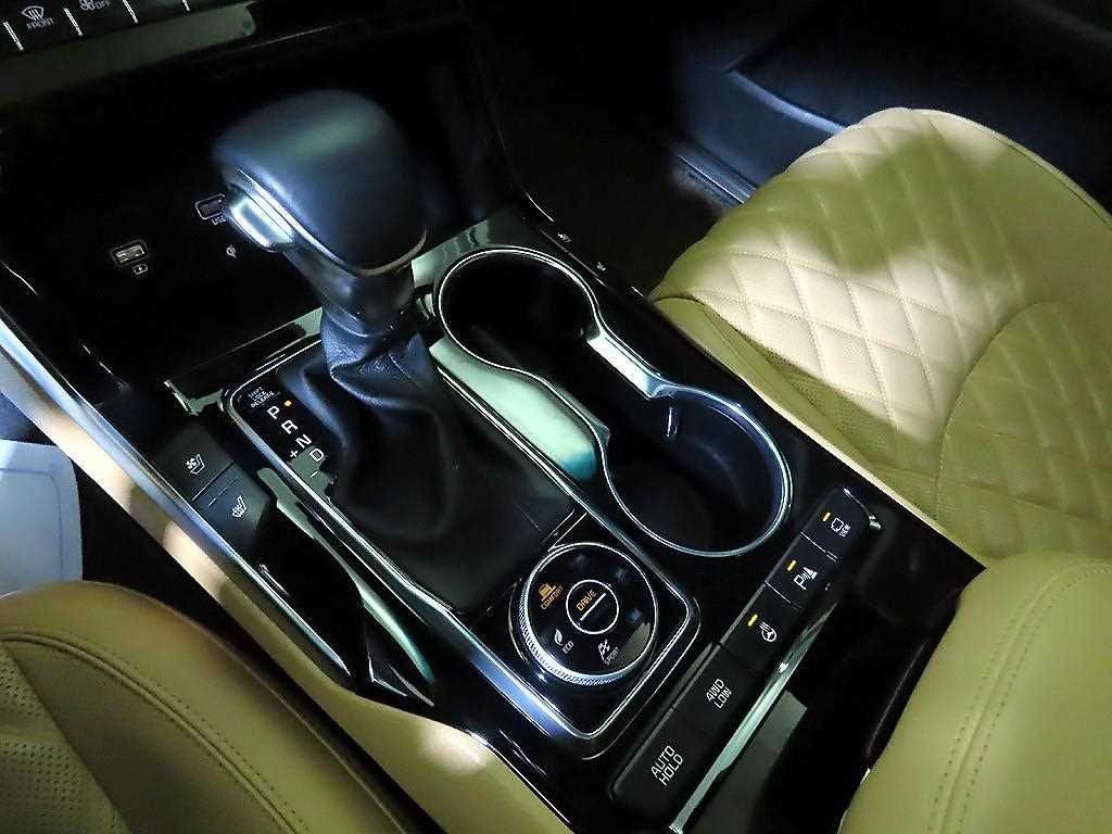 KIA Mohave - Vista 12